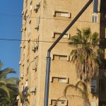 מרחוק הסימן קטן לכאורה ולא ממש מבחינים מבחוץ בנזילה 2021-02-04